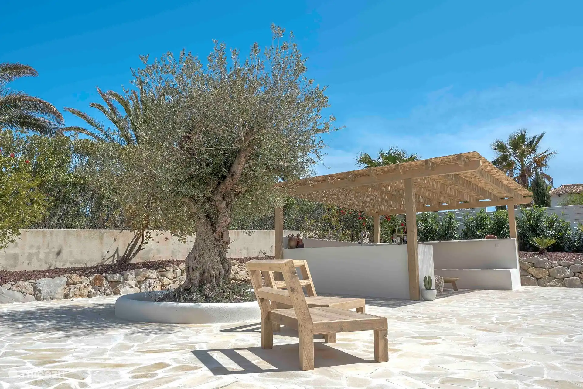 Casa d'Olivera - Relaxen in de schaduw van de olijvenboom.