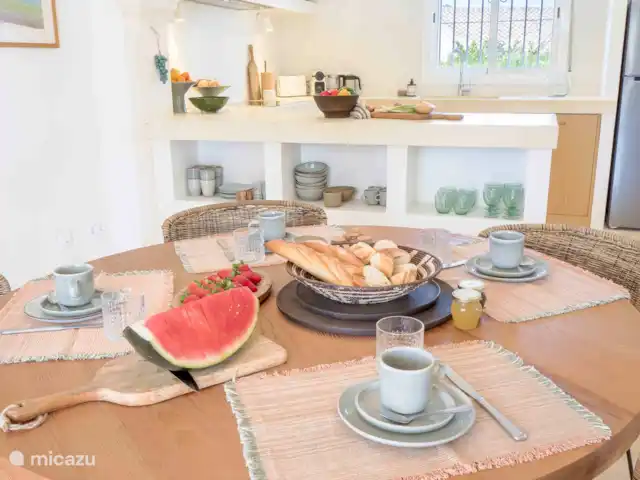 Casa d’Olivera | Espagne, Costa Blanca, Cumbre del Sol - villa Casa d’Olivera - Eetkamer gedeelte.