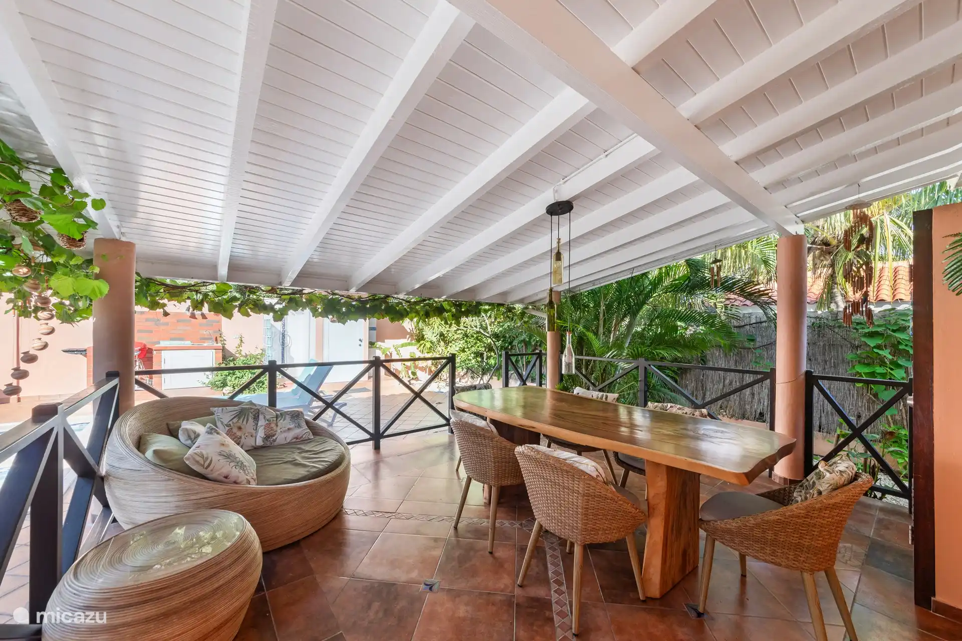 Coin salon extérieur