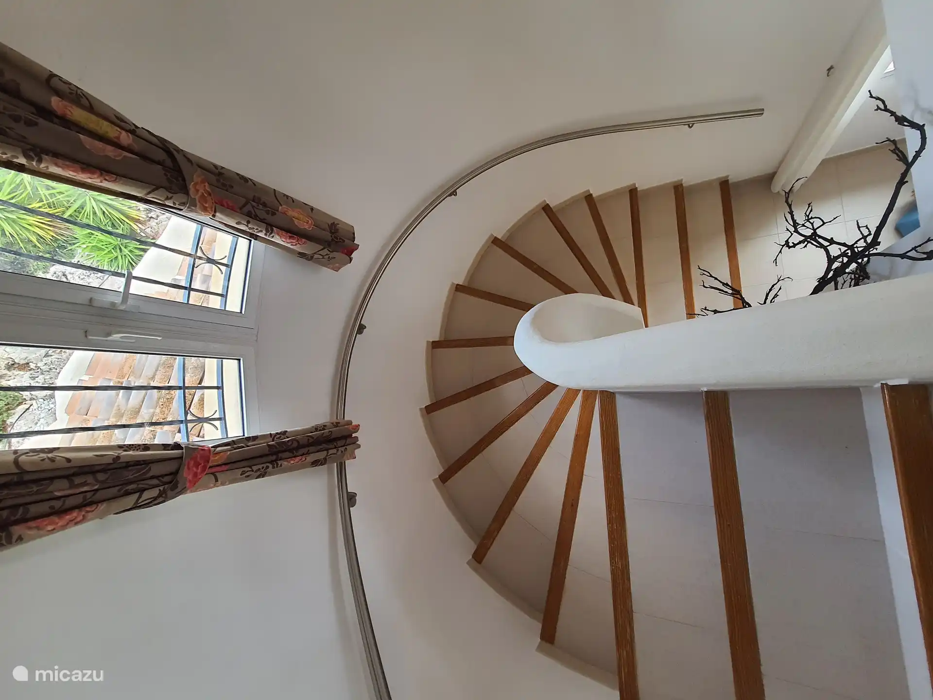 Treppe zum ersten Stock