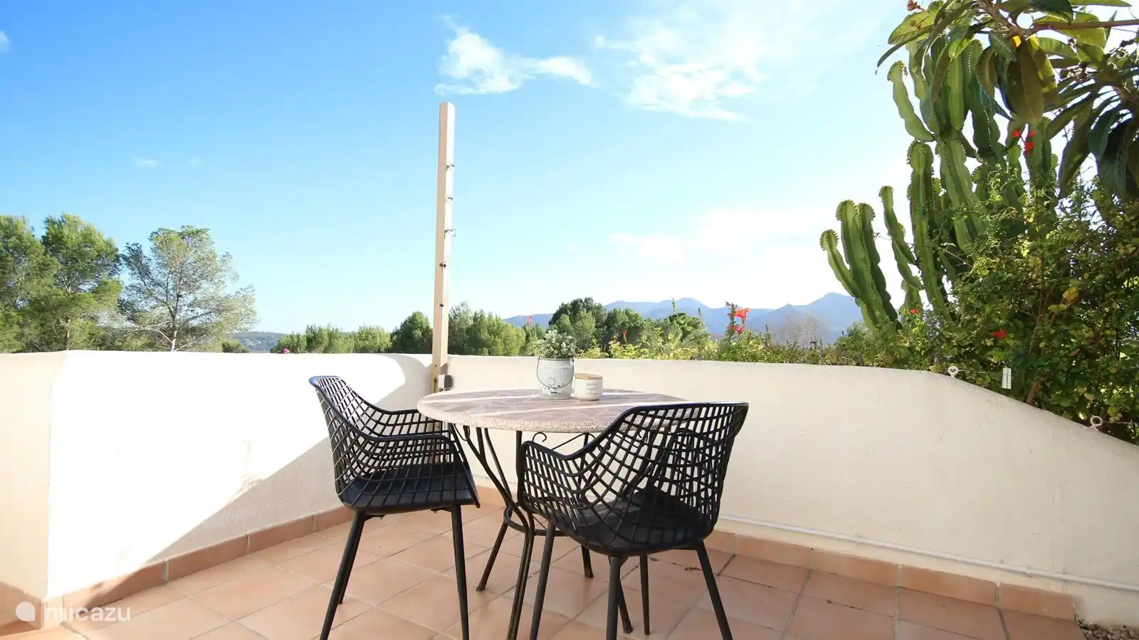 Just quietly enjoy the view of the valley....