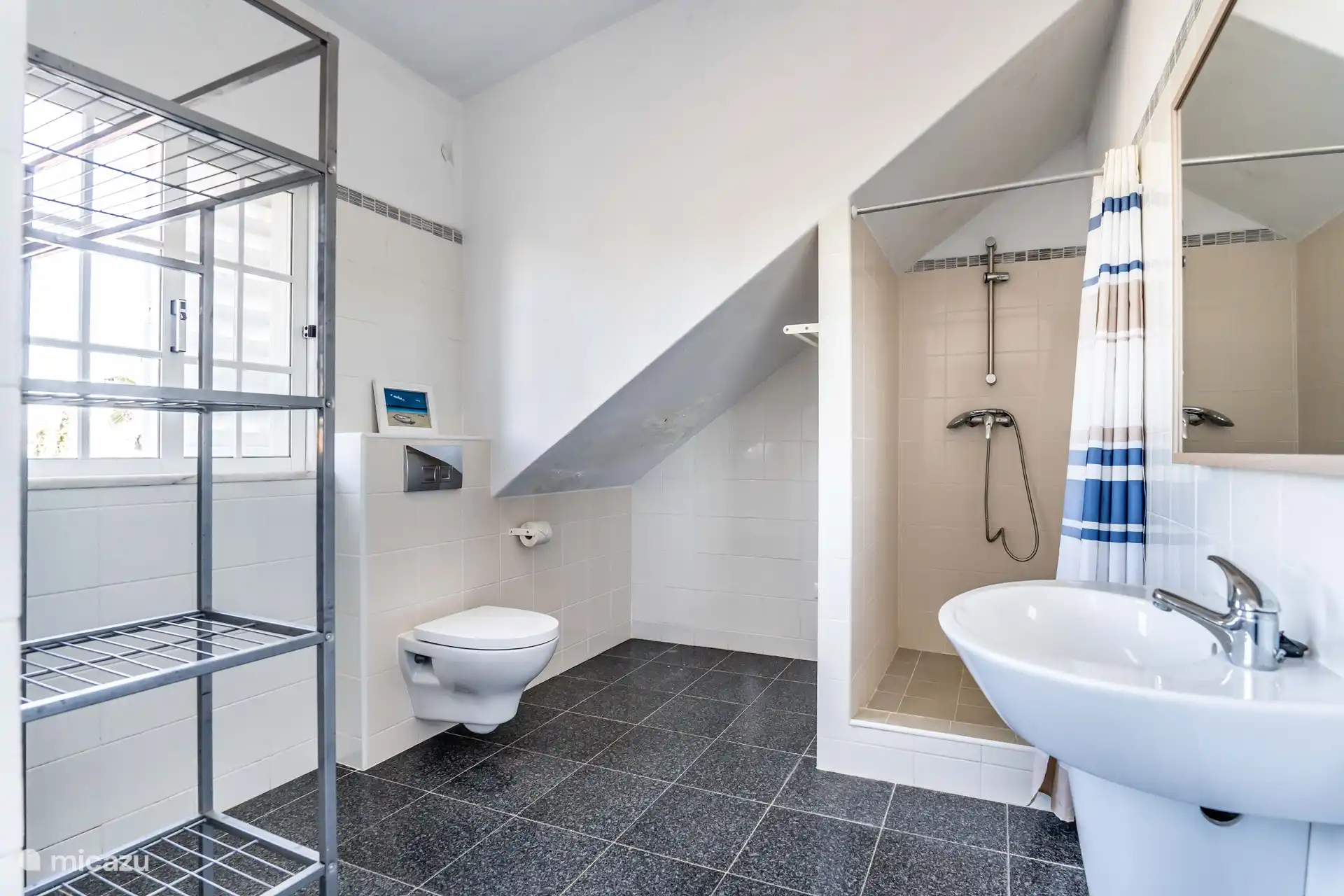 Badezimmer Suite von Schlafzimmer 2