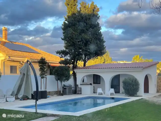 Location de Vacances Espagne, Valence, La Eliana, tiny house - Maison de la piscine Location de Vacances Espagne, Valence, La Eliana, tiny house - Maison de la piscine