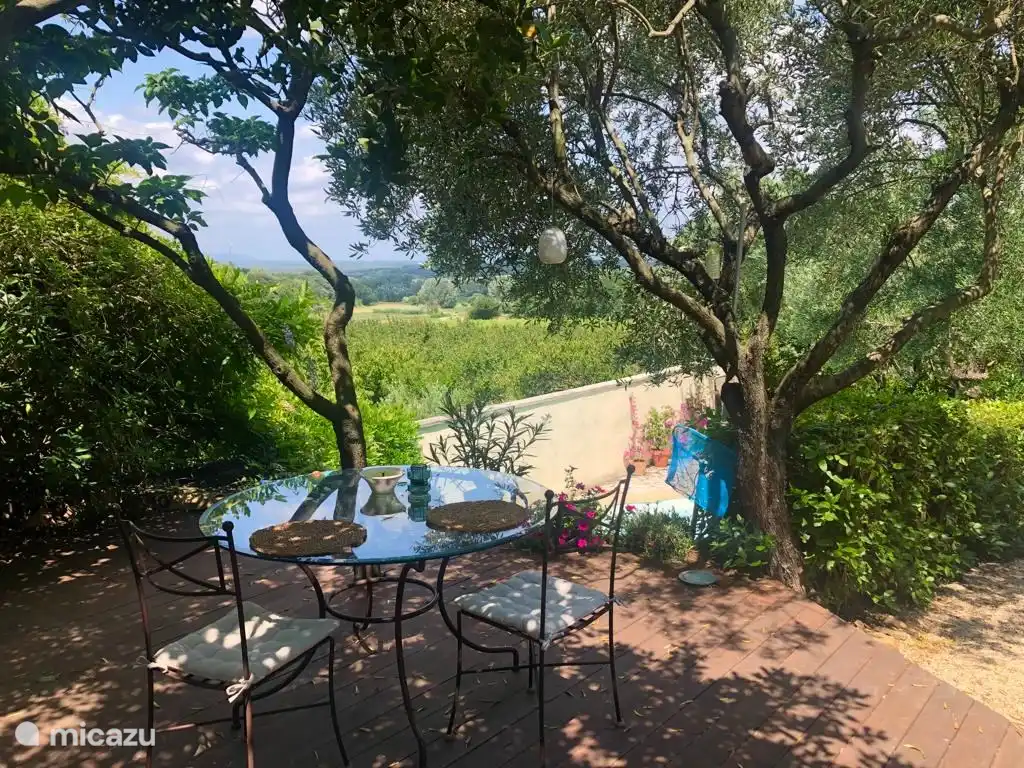 Terrace at the back of the gîte