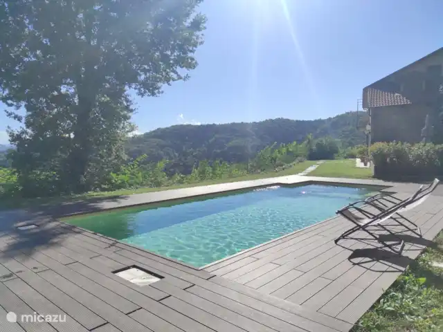 Stenen huis met zwembad, wijngaarden huren in Italië, Piëmont, Mango - villa Stenen huis met zwembad, wijngaarden huren in Italië, Piëmont, Mango - villa