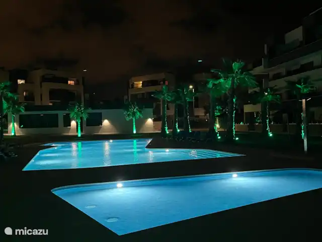 CASA BELLA en España, Costa Blanca, Orihuela Costa - apartamento