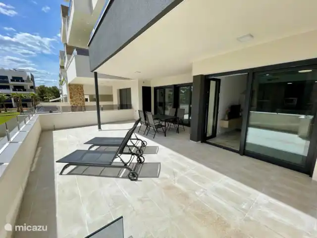 CASA BELLA en España, Costa Blanca, Orihuela Costa - apartamento