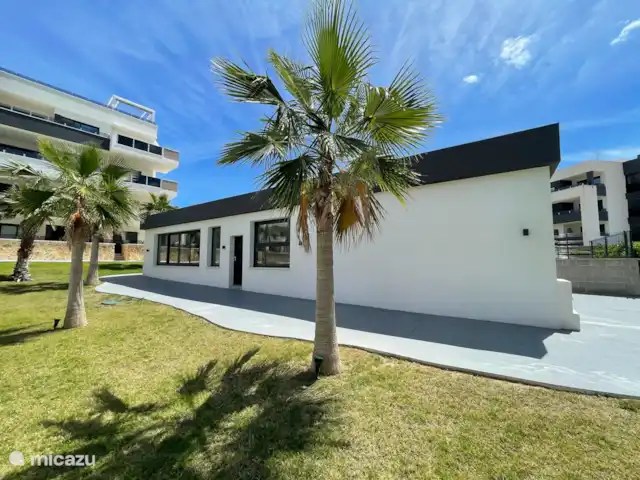 CASA BELLA en España, Costa Blanca, Orihuela Costa - apartamento