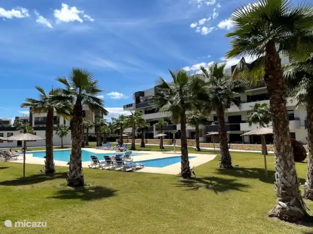 CASA BELLA en España, Costa Blanca, Orihuela Costa - apartamento