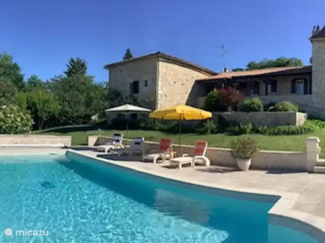 gîte / cottage huren in Frankrijk, Dordogne, Ribagnac – Les Crocus - Le Studio gîte / cottage huren in Frankrijk, Dordogne, Ribagnac – Les Crocus - Le Studio