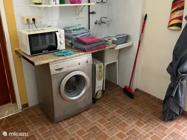 Casa El Mirador huren in Spanje, Costa Cálida, Mazarrón - villa Handige berging met wasmachine, ideaal voor een langer verblijf. Ook geschikt voor het stallen van fietsen, strandspullen of andere eigendommen.