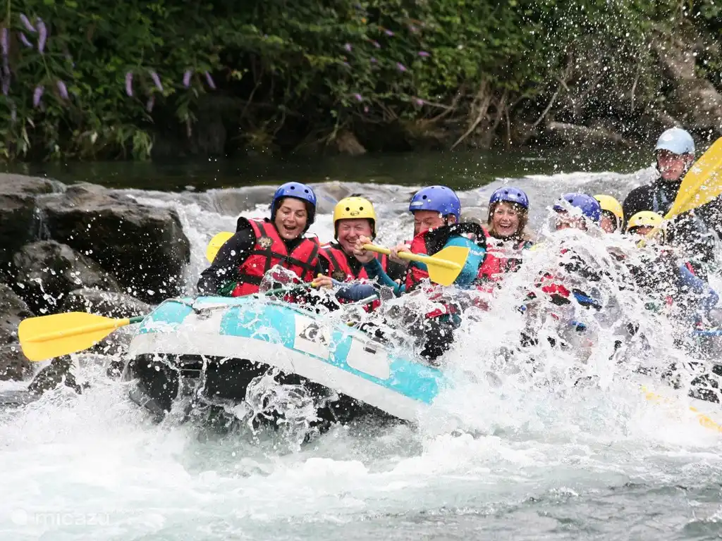 River Rafting la Garonne mit unseren Guides Rafting Club Antignac in Fronsac.