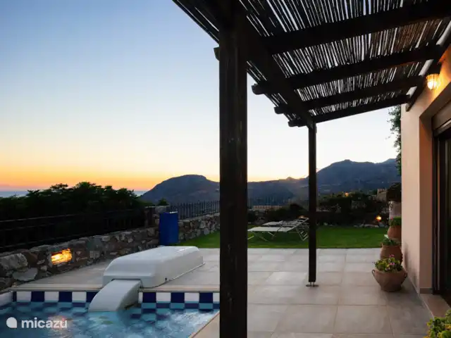 Sellia-Julie | Grèce, Crète, Sellia - villa Magnifique coucher de soleil