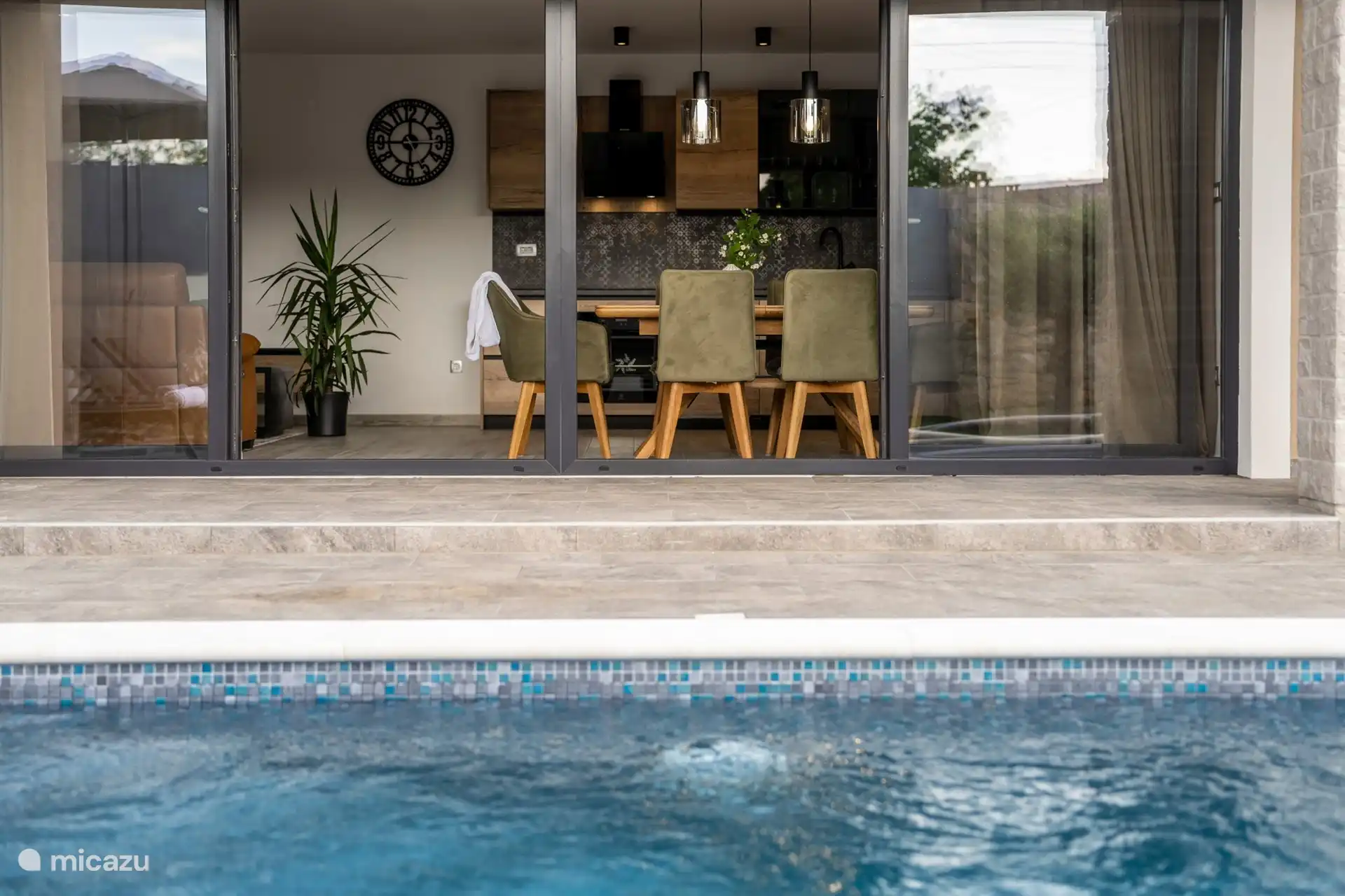 Privater Swimmingpool