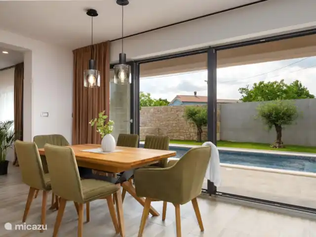 Villa Oliveto en Croacia, Istria, Labin - villa Mesa de comedor