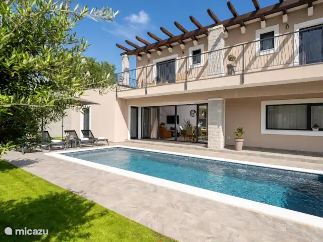 Villa Oliveto en Croacia, Istria, Labin - villa Piscina privada