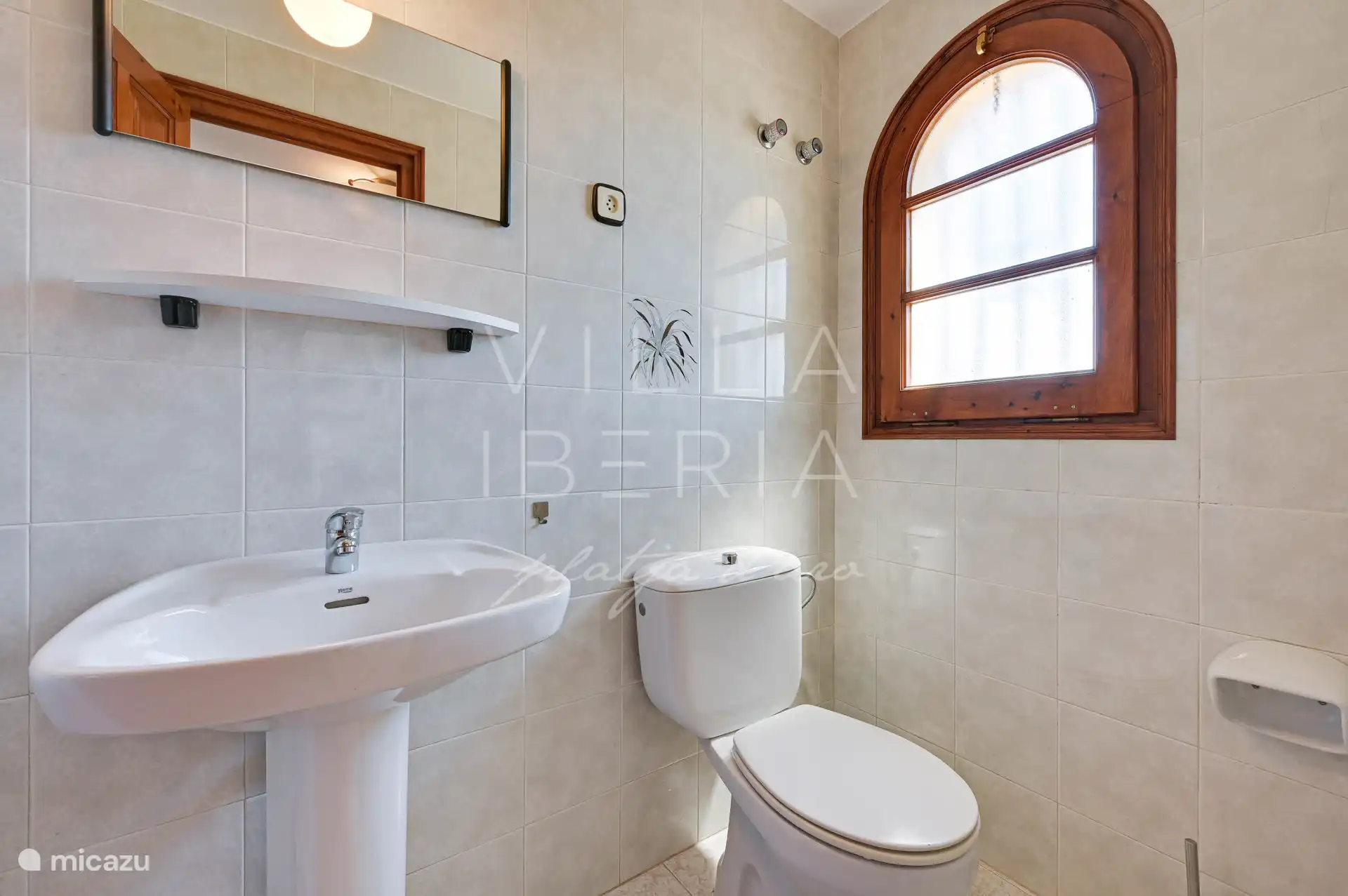 toilet beneden verdieping