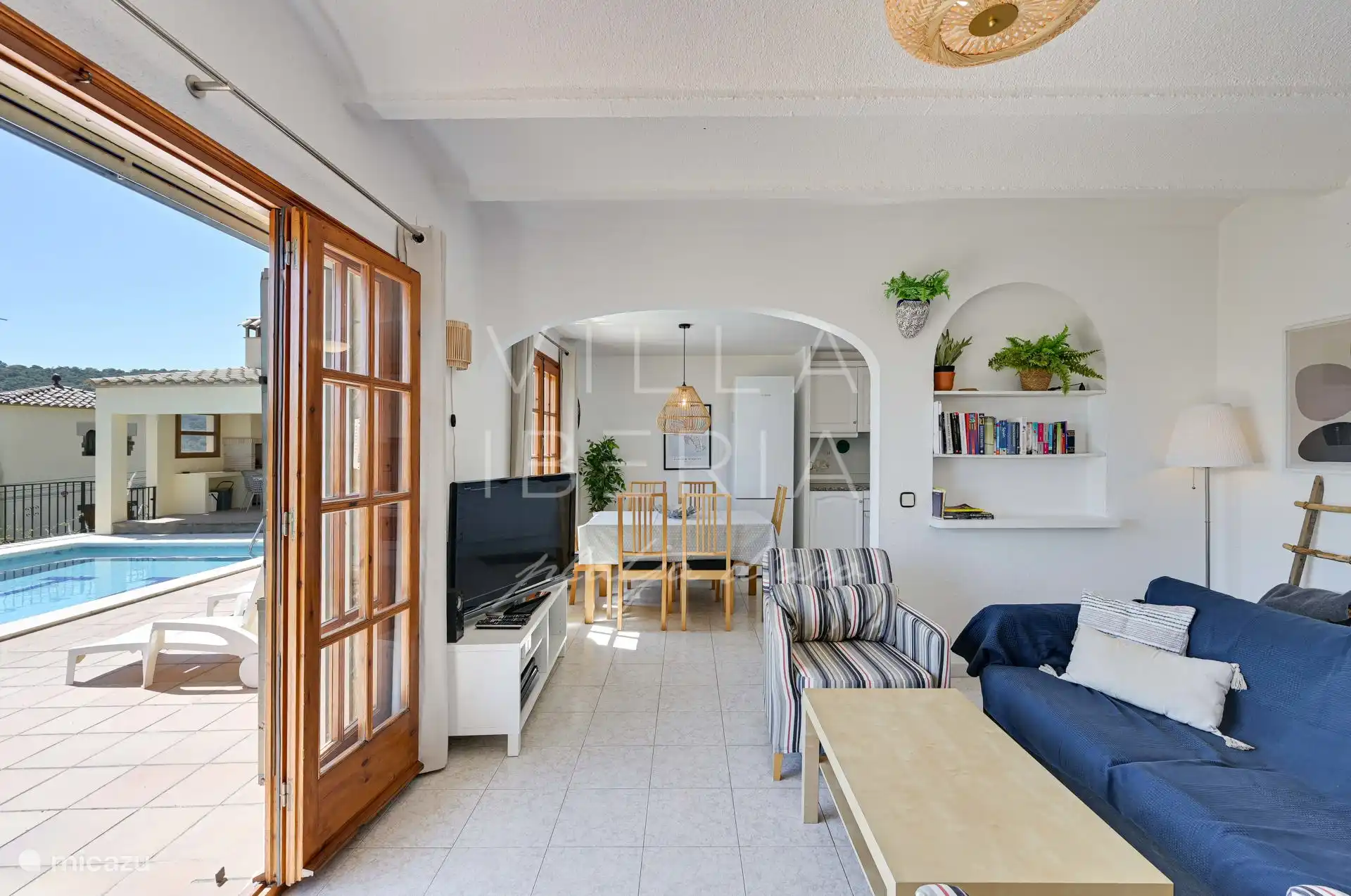 terras direct grenzend aan de woonkamer