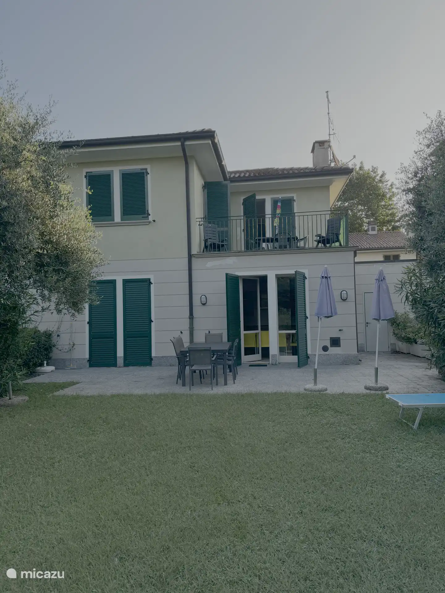 Vorderansicht des Hauses