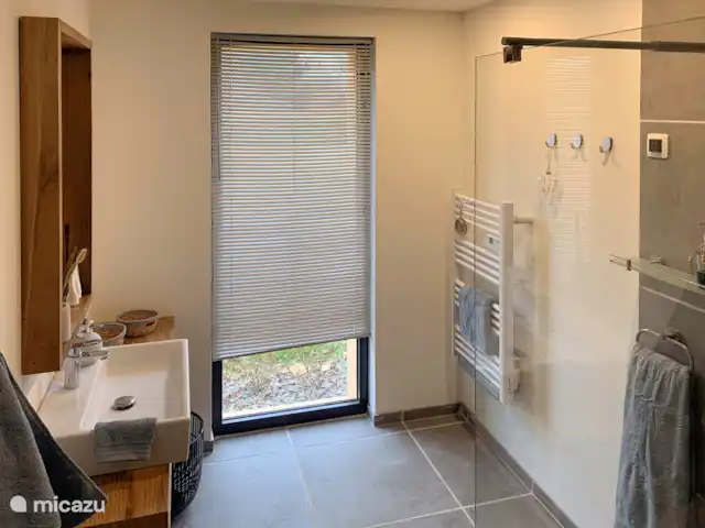 Trémouille en Francia, Dordoña, Saint-Geniès - casa vacacional Baño 2