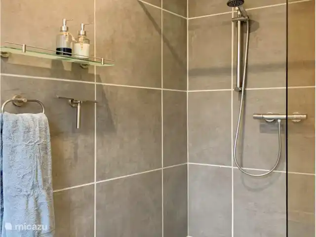 Trémouille en Francia, Dordoña, Saint-Geniès - casa vacacional Baño 2