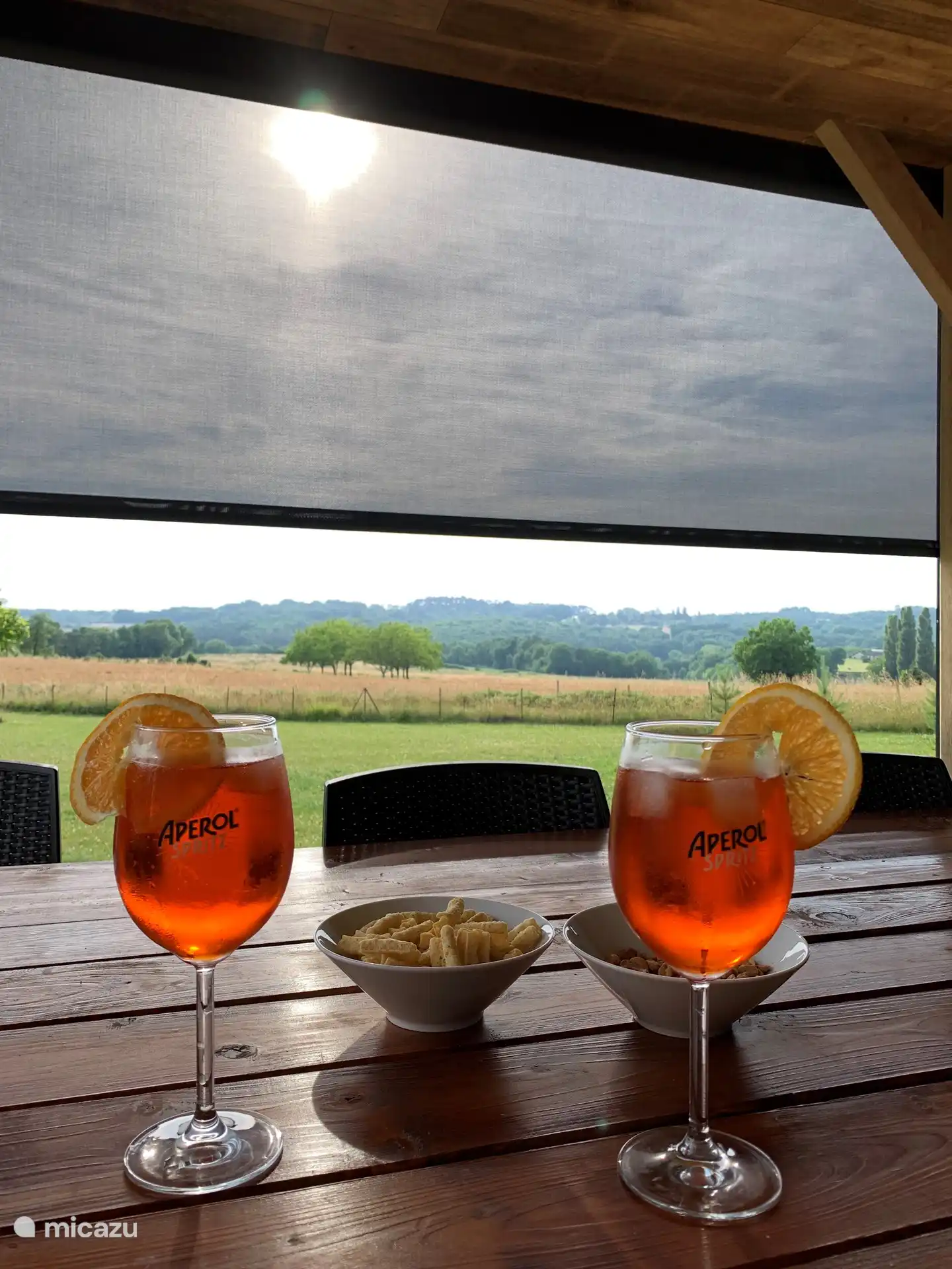 Terrasse Westseite mit Sichtschutz