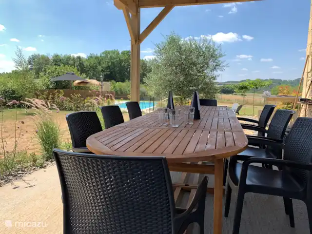Trémouille en Francia, Dordoña, Saint-Geniès - casa vacacional Terraza cubierta lado sur