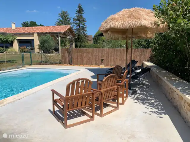 Trémouille en Francia, Dordoña, Saint-Geniès - casa vacacional Sol y sombra de su elección