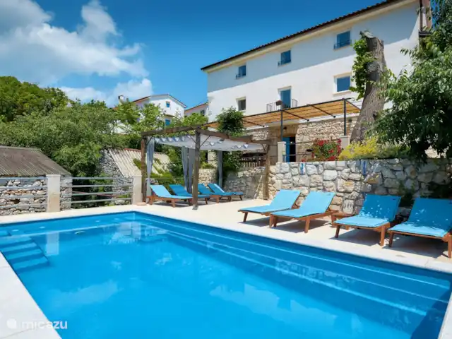 Villa Suzi huren in Kroatië, Istrië, Plomin - villa zwembad