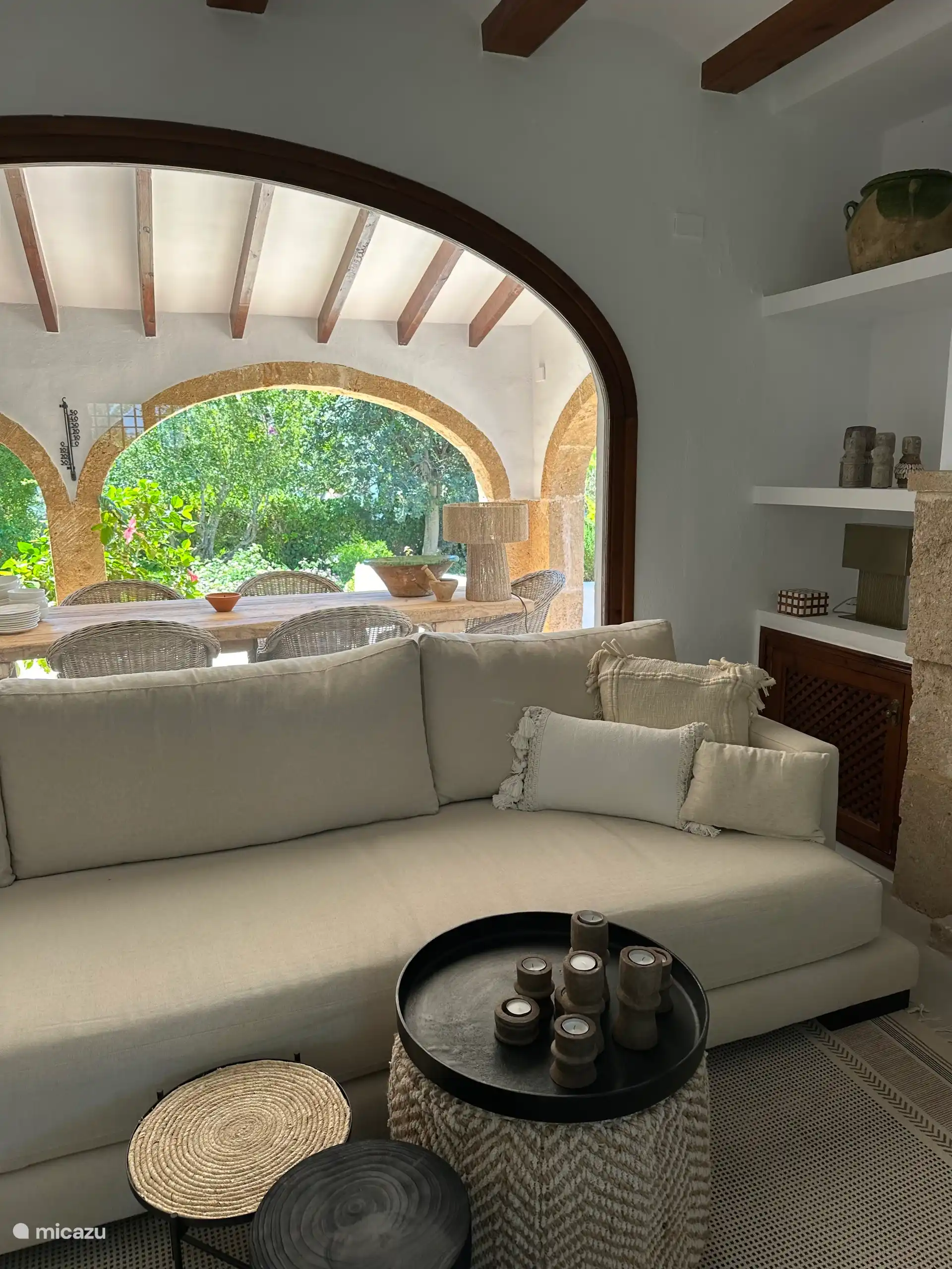 Sitting room with a view of Naja