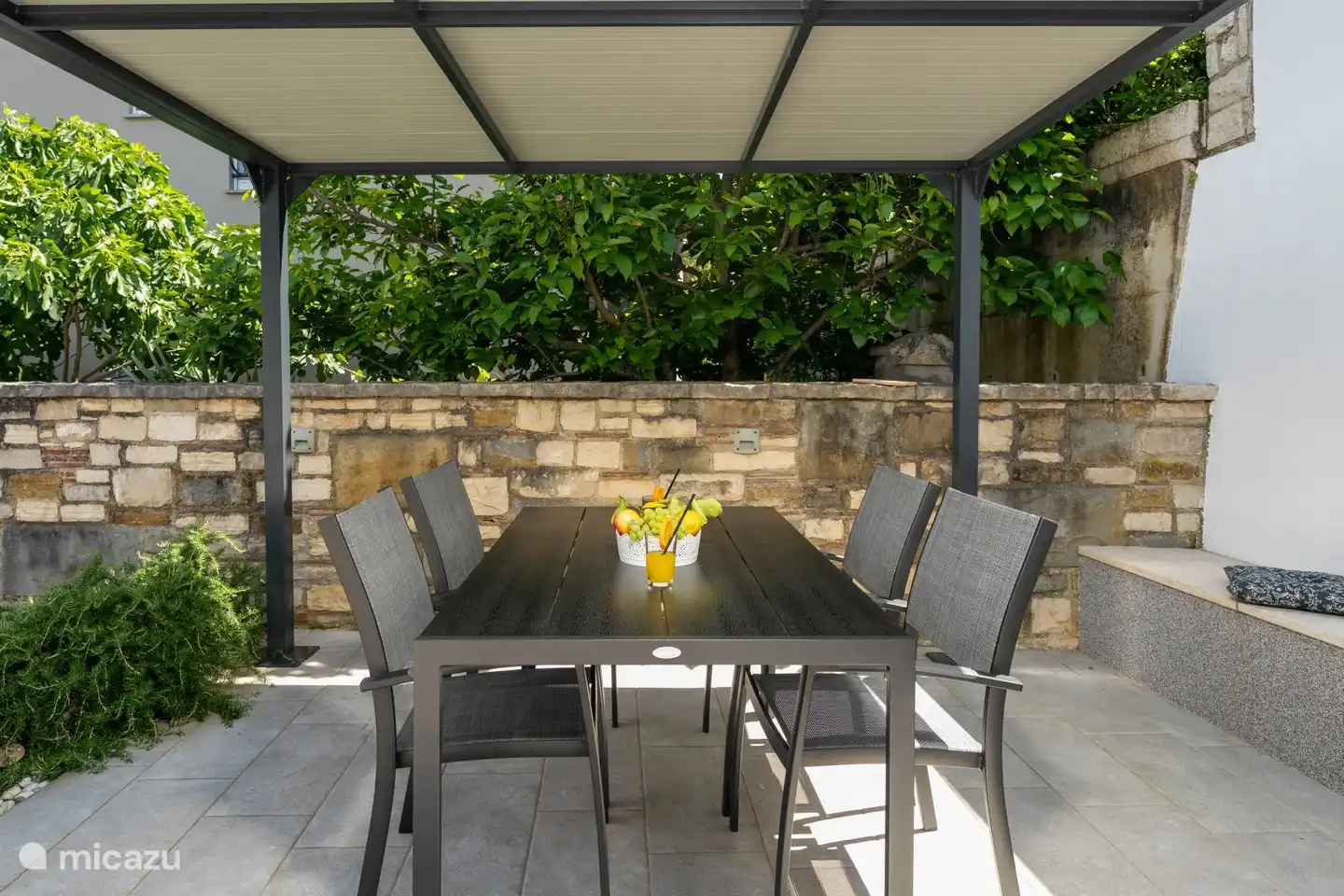 Table à manger d’extérieur