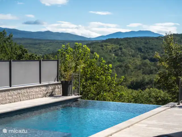 Villa Nikolina huren in Kroatië, Istrië, Buzet - villa uitzicht