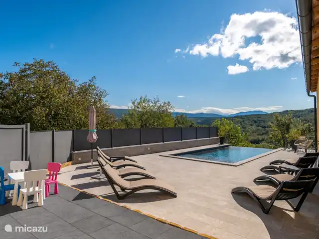 Villa Nikolina huren in Kroatië, Istrië, Buzet - villa terras