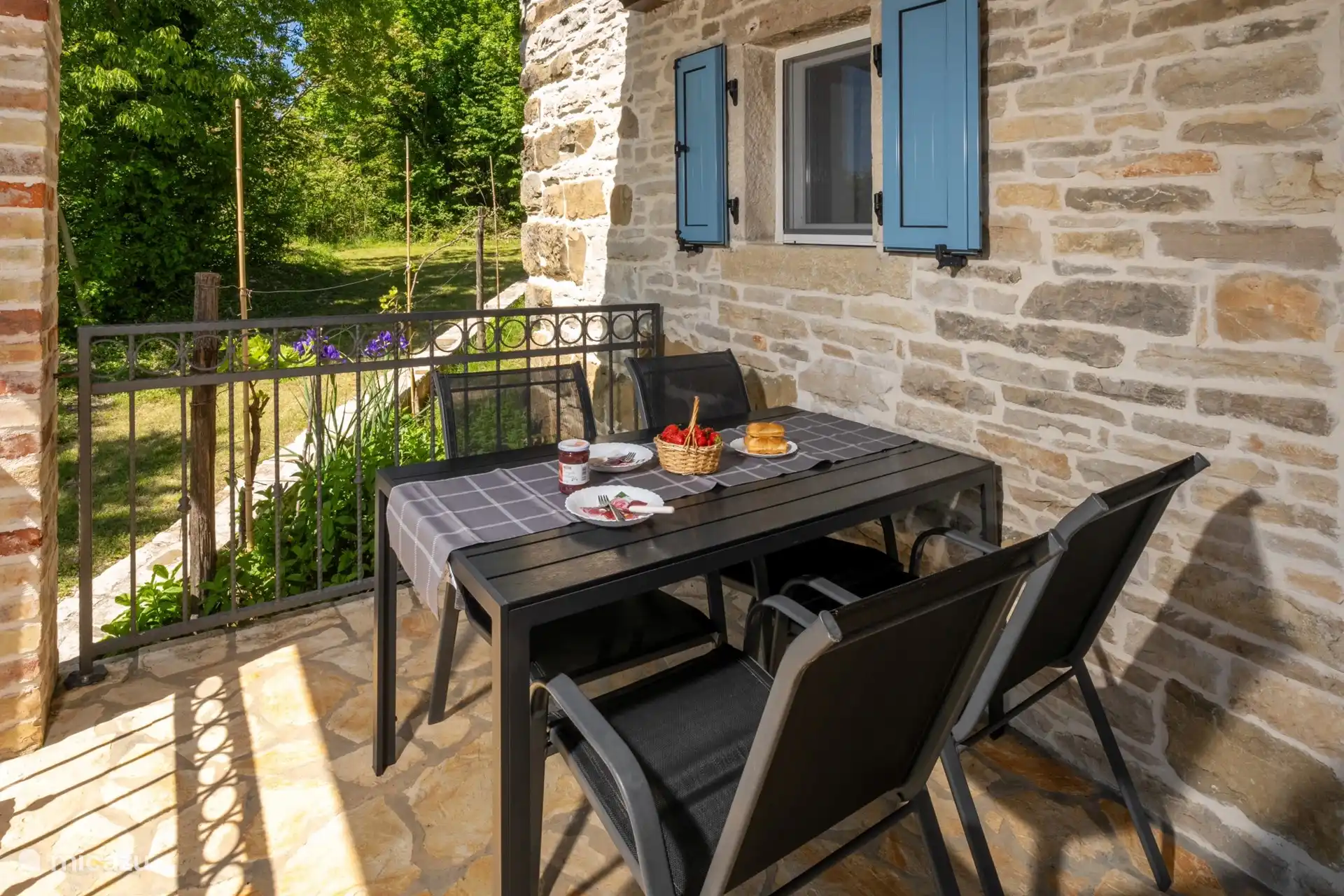 table d’extérieur