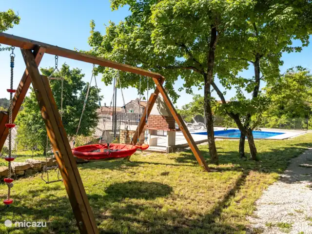 Villa Madonna delle Nevi | Croatie, Istrie, Oprtalj - villa Balançoire