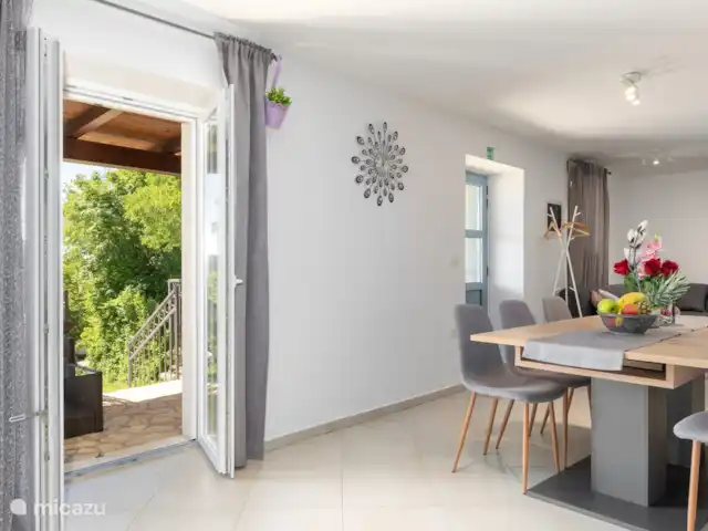 Villa Madonna delle Nevi | Croatie, Istrie, Oprtalj - villa Porte vers l’extérieur
