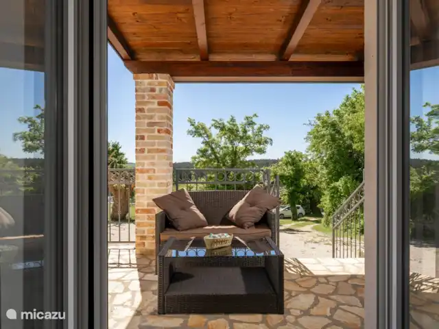 Villa Madonna delle Nevi | Croatie, Istrie, Oprtalj - villa véranda