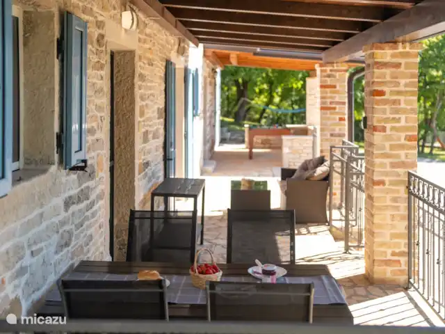 Villa Madonna delle Nevi | Croatie, Istrie, Oprtalj - villa véranda