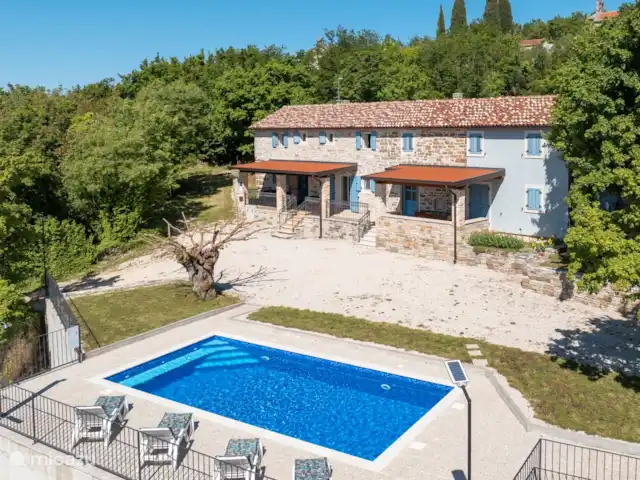 Villa Madonna delle Nevi | Croatie, Istrie, Oprtalj - villa Vue sur la piscine