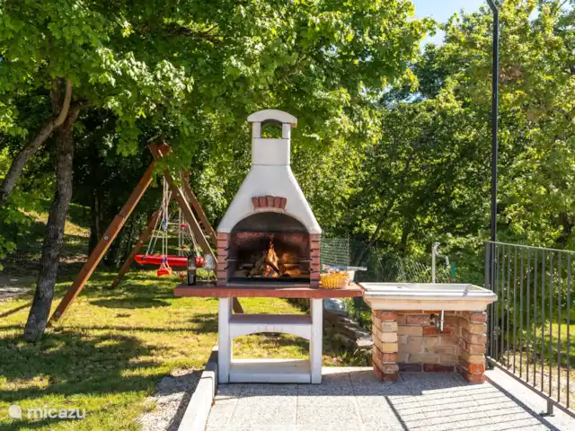 Villa Madonna delle Nevi | Croatie, Istrie, Oprtalj - villa Barbecue