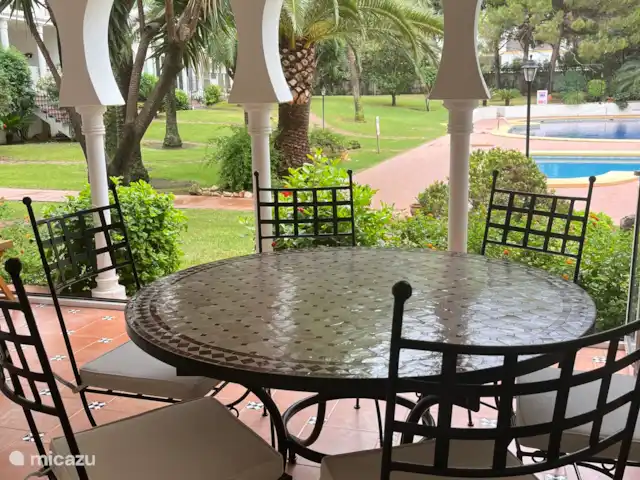 Lina  | Espagne, Costa Blanca, Dénia - appartement Terrasse pour manger avec des portes vitrées pliantes qui s’ouvrent complètement