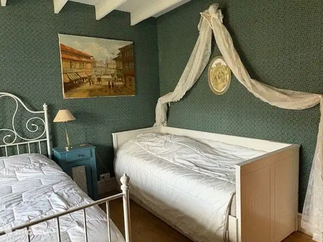 Das Schlafsofa im blauen Zimmer