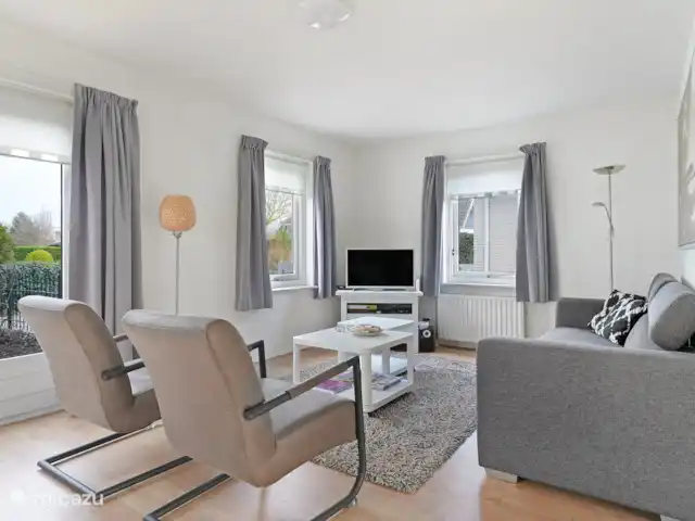 Chisporrotea en Países Bajos, Holanda Meridional, Ouddorp - casa vacacional La sala de estar