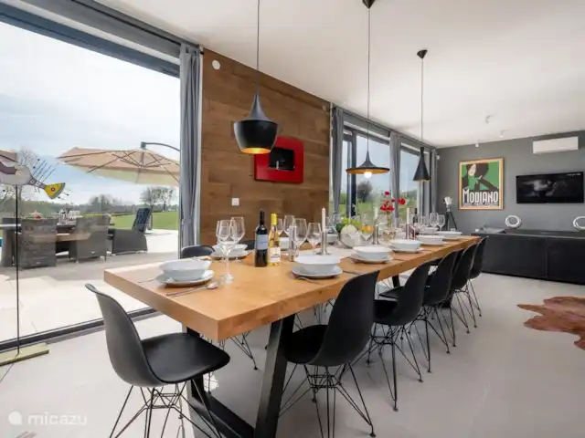 villa en Croacia, Istria, Porec – Villa Corolan Mesa de comedor