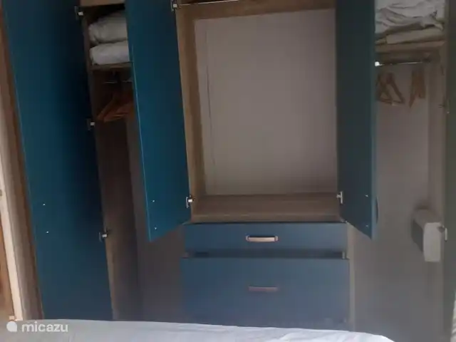 PrinceDélicieux | Pays-Bas, Gueldre, Harderwijk - chalet Rangement de l’armoire pour les vêtements