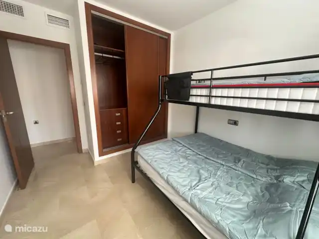 Location de Vacances Espagne, Costa Cálida, Isla plana, villa - Casa Azul 2ème chambre avec placard intégré