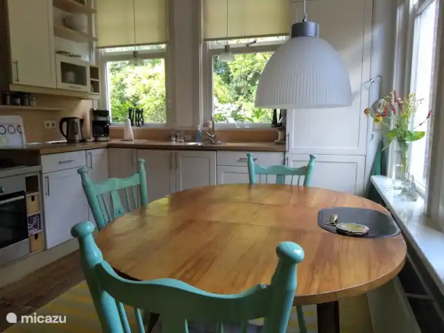 Maison familiale 't Spoorhuis | Pays-Bas, Groningue, Zoutkamp - bungalow Table de cuisine