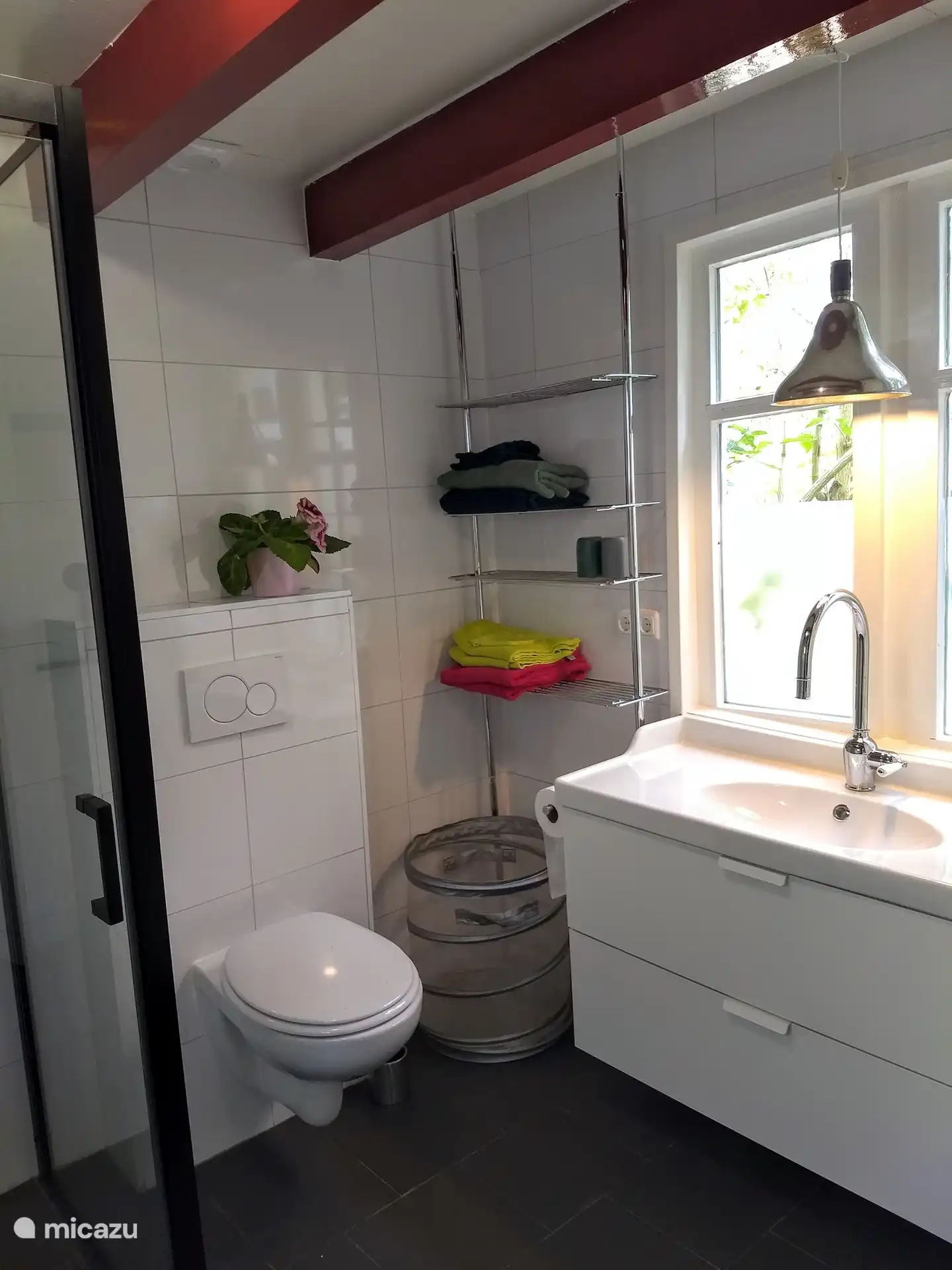 Badezimmer im Erdgeschoss