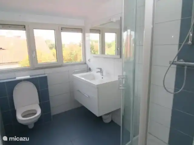 Bungalow de vacances 710 au parc de Krim | Pays-Bas, Texel, De Cocksdorp - maison de vacances Salle de bain à l’étage