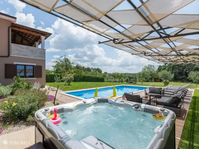 Villa Basici huren in Kroatië, Istrië, Jakovici  - villa jacuzzi